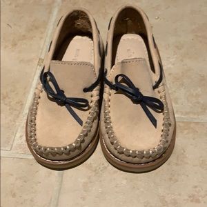Toddler boys Designer Moccasin size 8-
